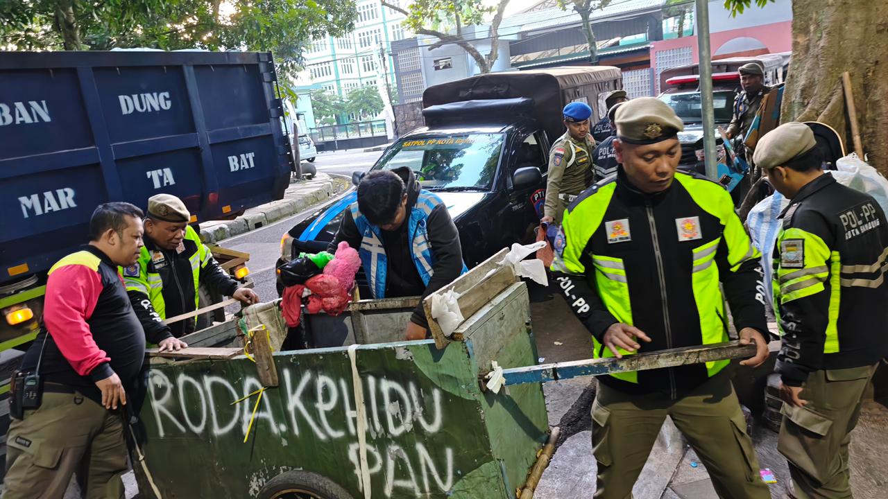 260120-jabar-bandung-sekda penanganan tunawisma