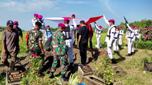 260203 jatim lamongan pemakaman TNI AL korban Longsor
